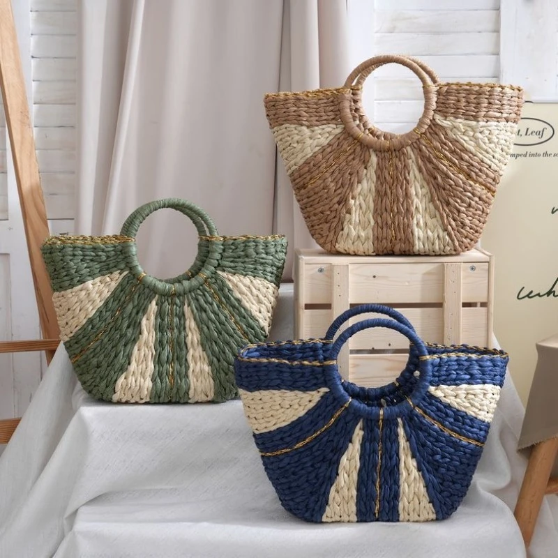 Women Handheld Bags - Large Capacity Straw Woven Beach Bag