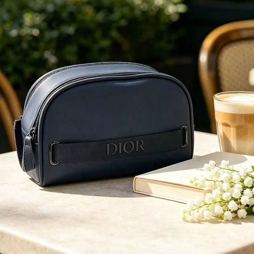 Dior Navy Blue Half Moon Cosme - Women Bags Dior 评论和价格